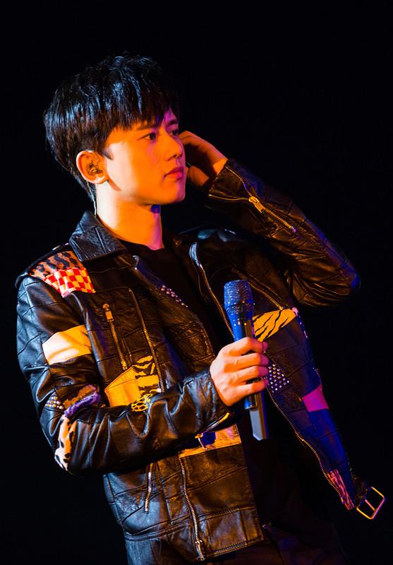 张杰“我想”巡演北京站震撼落幕 四万人狂欢谢 张杰“我想”巡演北京站震撼落幕 四万人狂欢谢